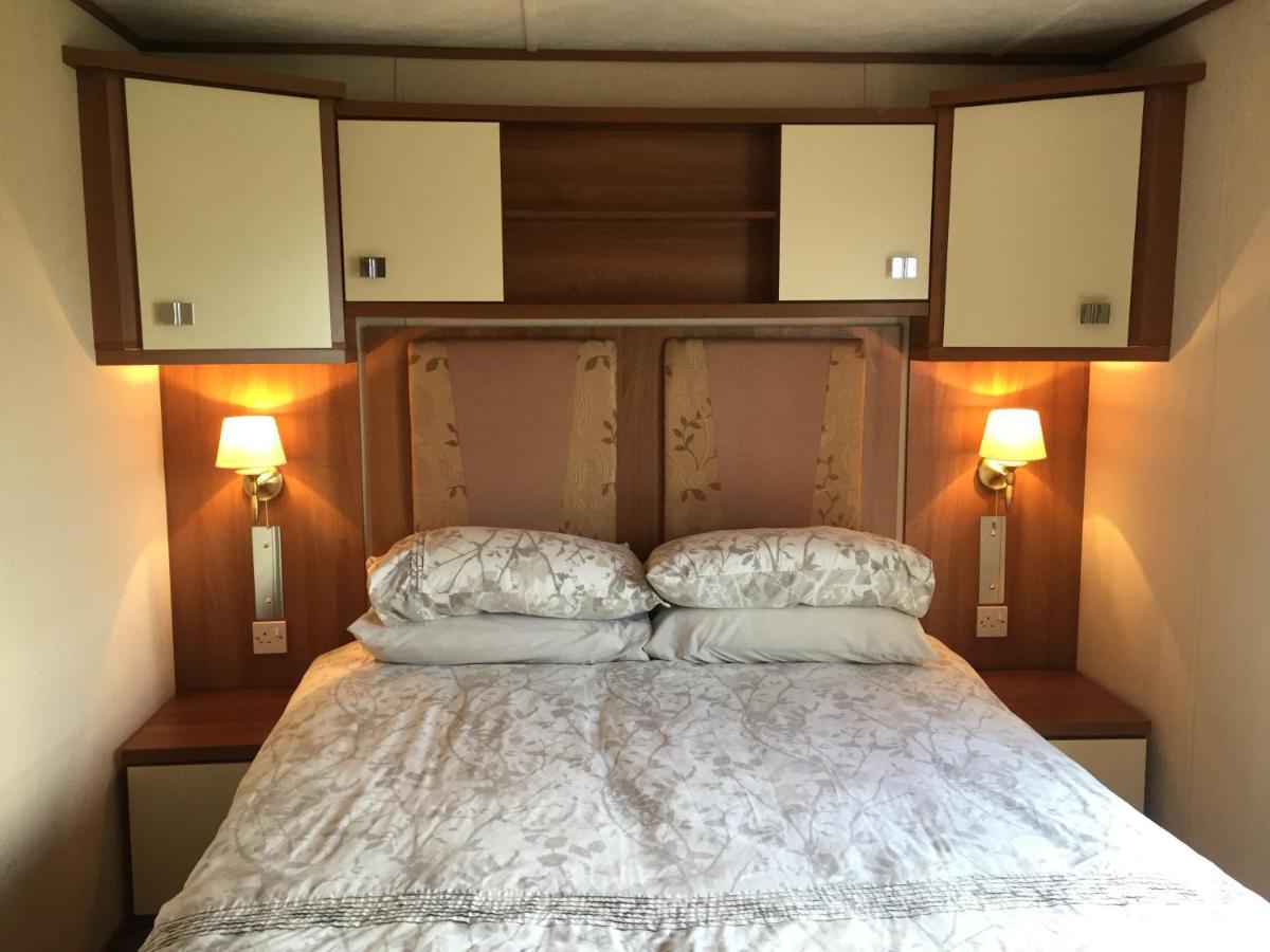 'Hartland Caravan' With Sea Views Bideford Bagian luar foto