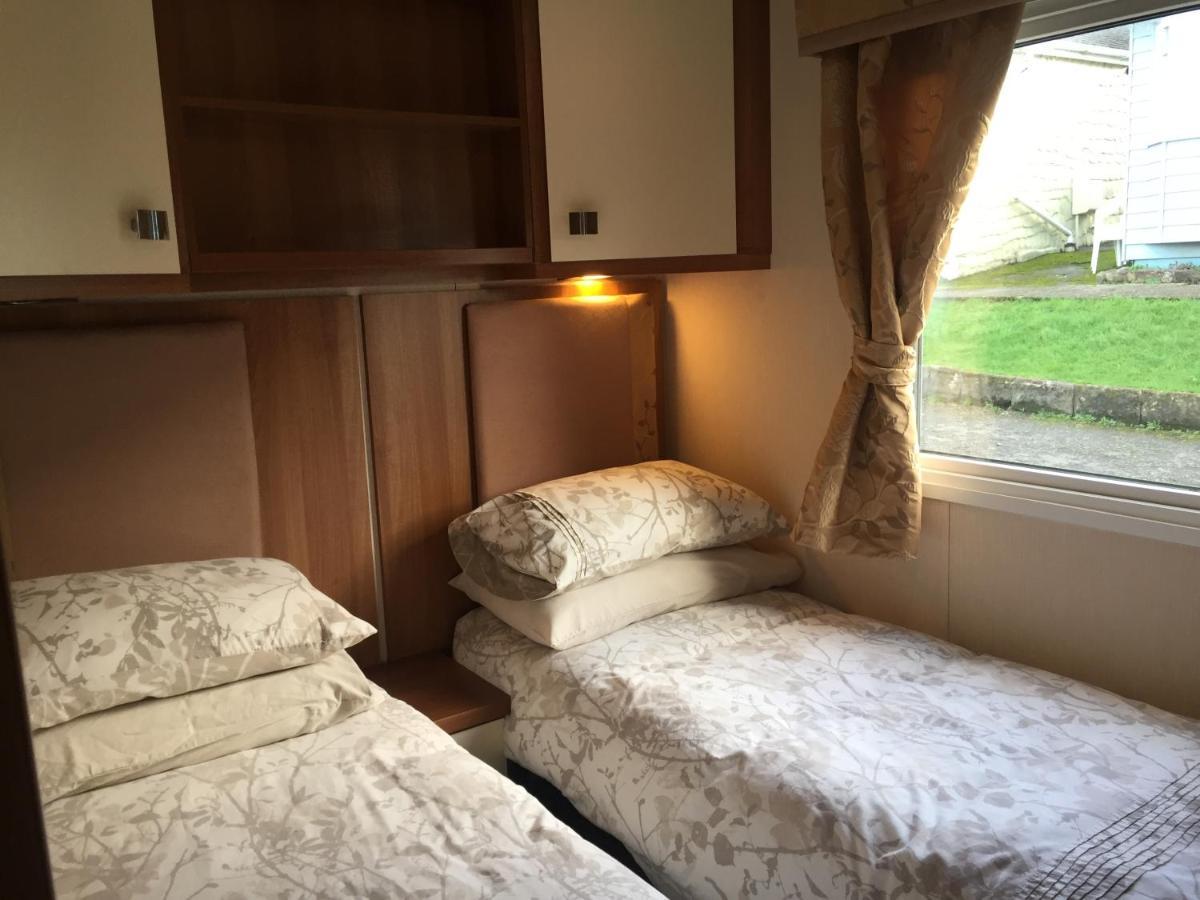 'Hartland Caravan' With Sea Views Bideford Bagian luar foto