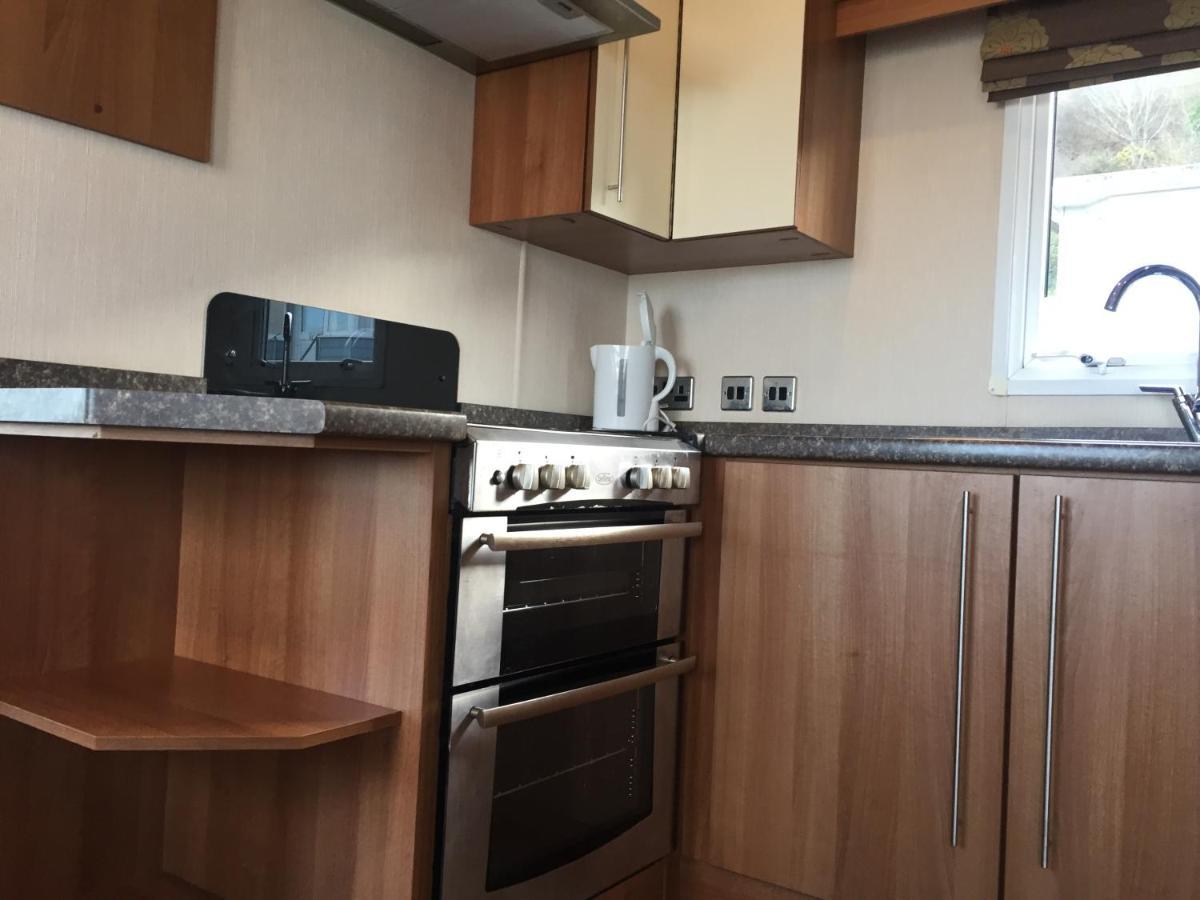 'Hartland Caravan' With Sea Views Bideford Bagian luar foto